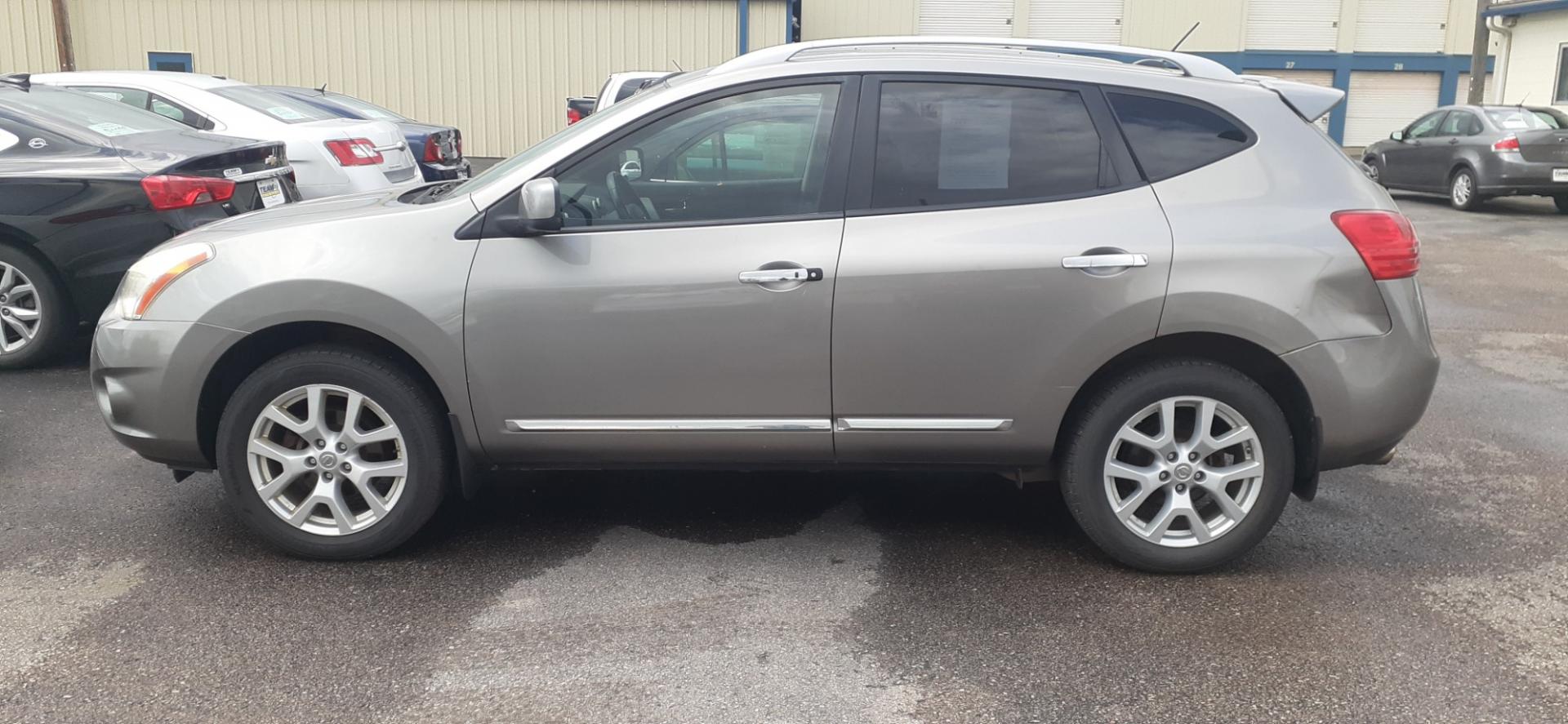 2011 Nissan Rogue (JN8AS5MV7BW) , located at 2015 Cambell Street, Rapid City, SD, 57701, (605) 342-8326, 44.066433, -103.191772 - CARFAX AVAILABLE - Photo#1